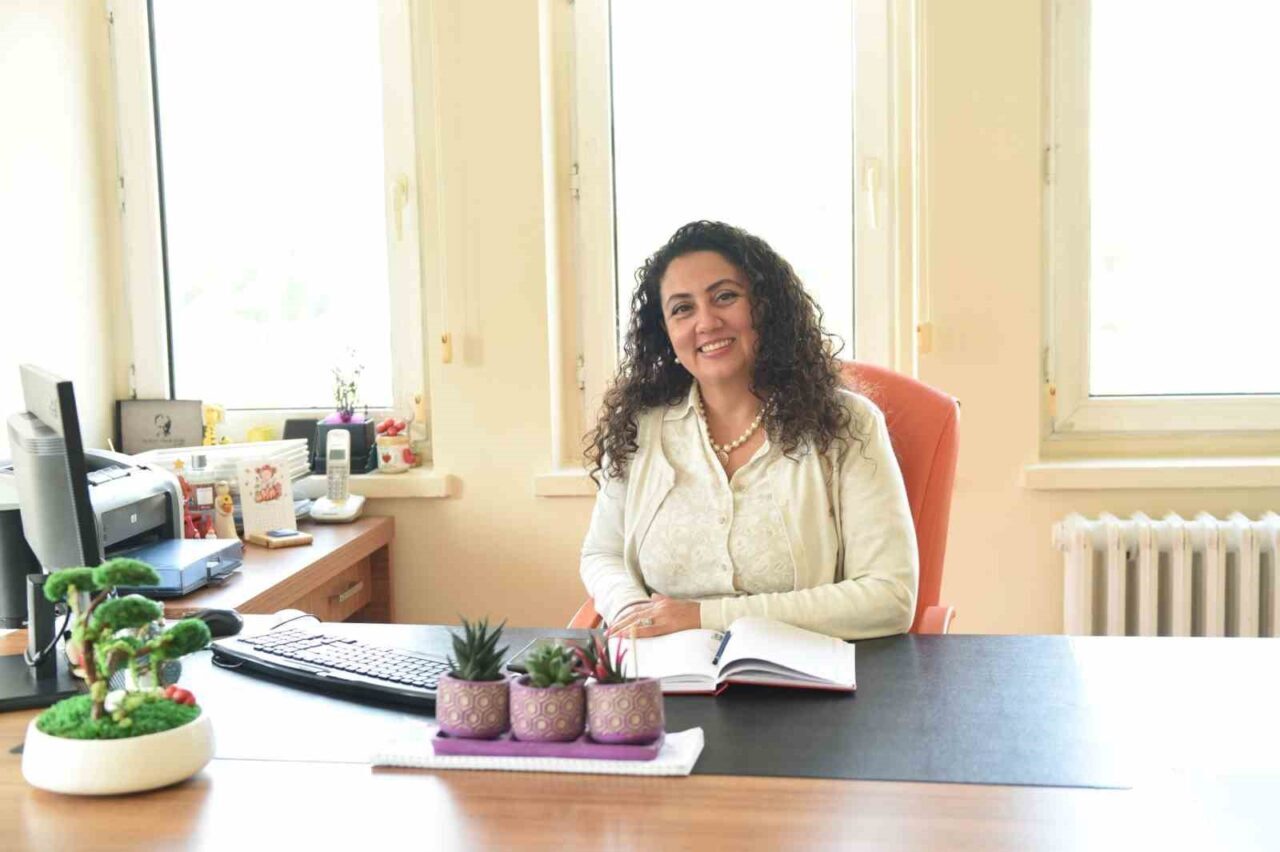 Ege Üniversitesi Çocuk Gelişimi Değerlendirme ve Aile Danışmanlığı Birimi, ailelere