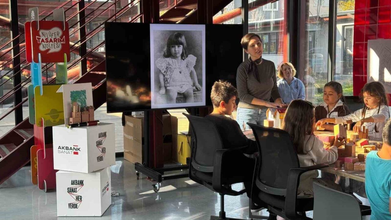 Nilüfer Belediyesi, Akbank Sanat iş birliğiyle Pancar Deposu'nda düzenlediği çocuk