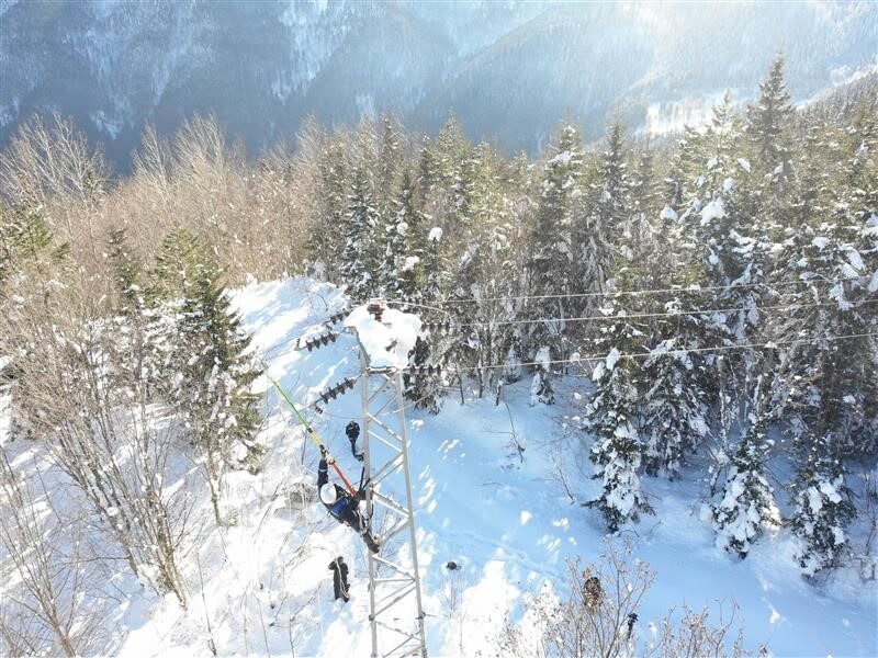 Çoruh Elektrik Dağıtım A.Ş., Doğu Karadeniz'de kış şartlarına karşı enerji