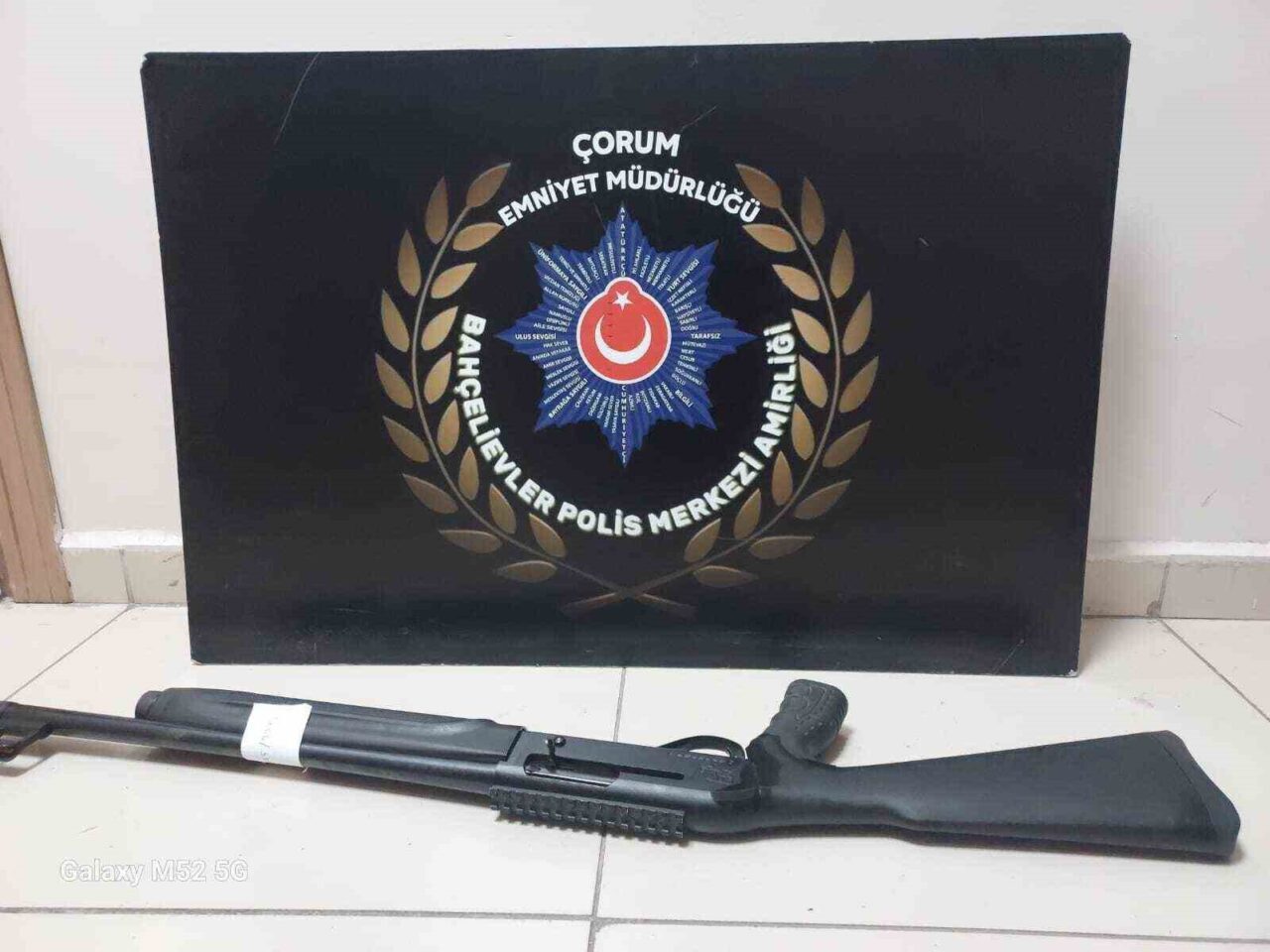 Çorum'da gerçekleştirilen denetimlerde, 14-21 Kasım tarihlerinde 5 aranan şahıs yakalandı.