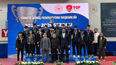 Çorum Belediyespor güreş takımı, Ankara'da düzenlenen 2025-2026 Serbest Güreş Yıldızlar