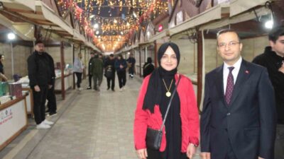 Cizre'de düzenlenen kitap fuarını ziyaret eden Cumhurbaşkanı Başdanışmanı Gülşen Orhan,