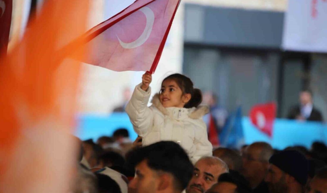 Cumhurbaşkanı Erdoğan, Adıyaman’daki 350 Binlik Deprem Konutu Töreninde Önemli Açıklamalarda Bulundu Cumhurbaşkanı Recep Tayyip Erdoğan, Adıyaman'da 350 bininci deprem konutu anahtar