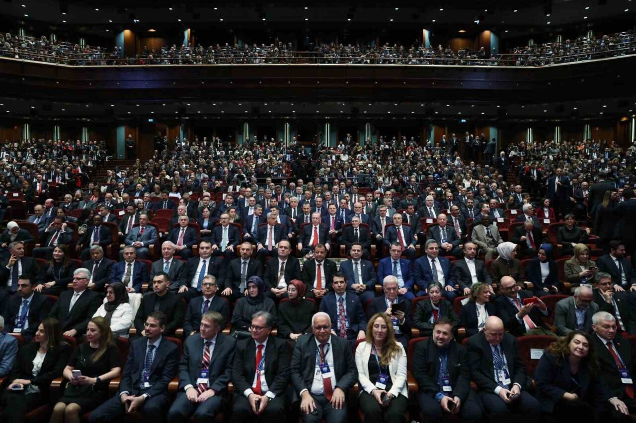 Cumhurbaşkanı Recep Tayyip Erdoğan, Türkiye’nin sağlık sisteminin uluslararası ilgi gördüğünü