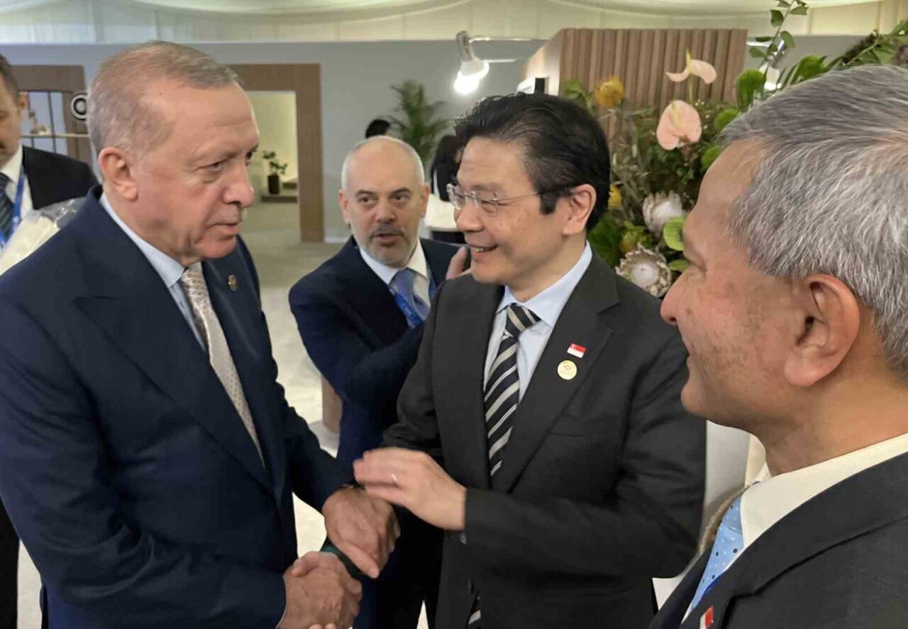 Cumhurbaşkanı Recep Tayyip Erdoğan, G20 Zirvesi kapsamında Güney Afrika'da Singapur