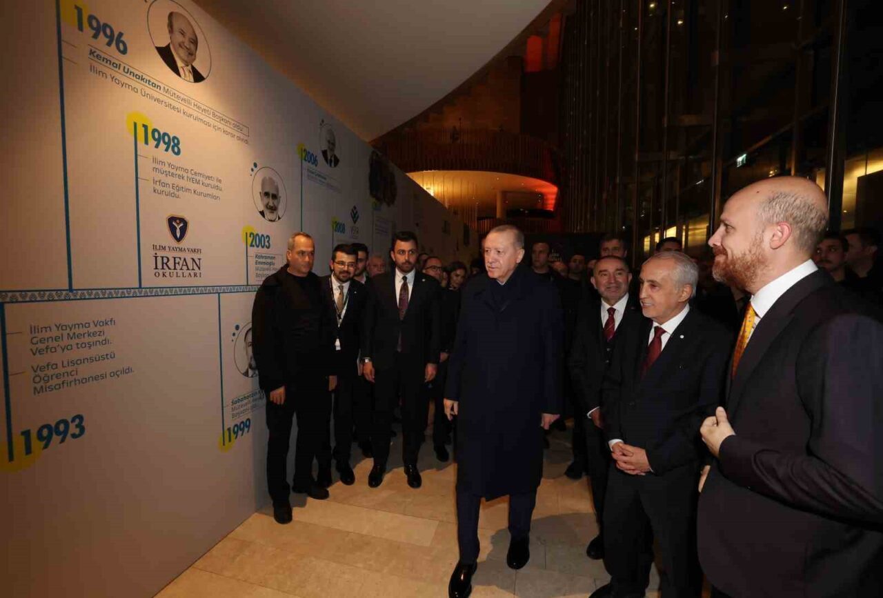 Cumhurbaşkanı Recep Tayyip Erdoğan, "İlim Yayma Ödülleri" töreninde Türkiye'nin terörsüz