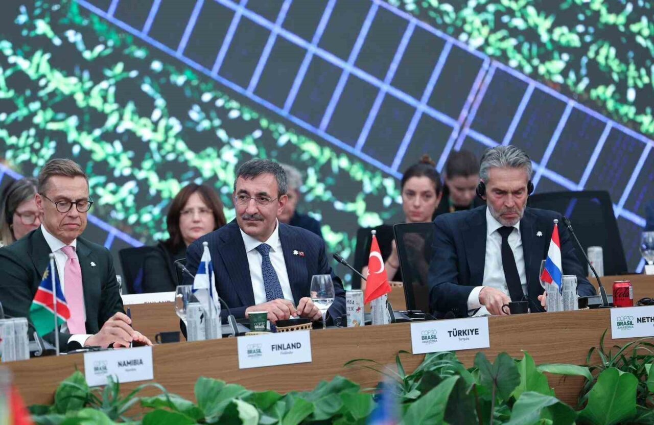 Cumhurbaşkanı Yardımcısı Cevdet Yılmaz, COP30 Zirvesi'nde, Türkiye'nin yenilenebilir enerji yatırımlarının