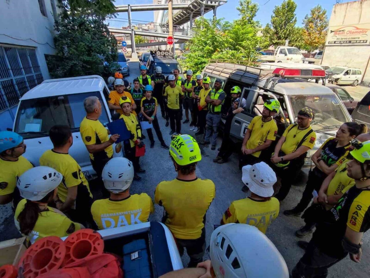 Denizli'de 9 yıldır gönüllü arama kurtarma hizmeti sunan Dağ Arama