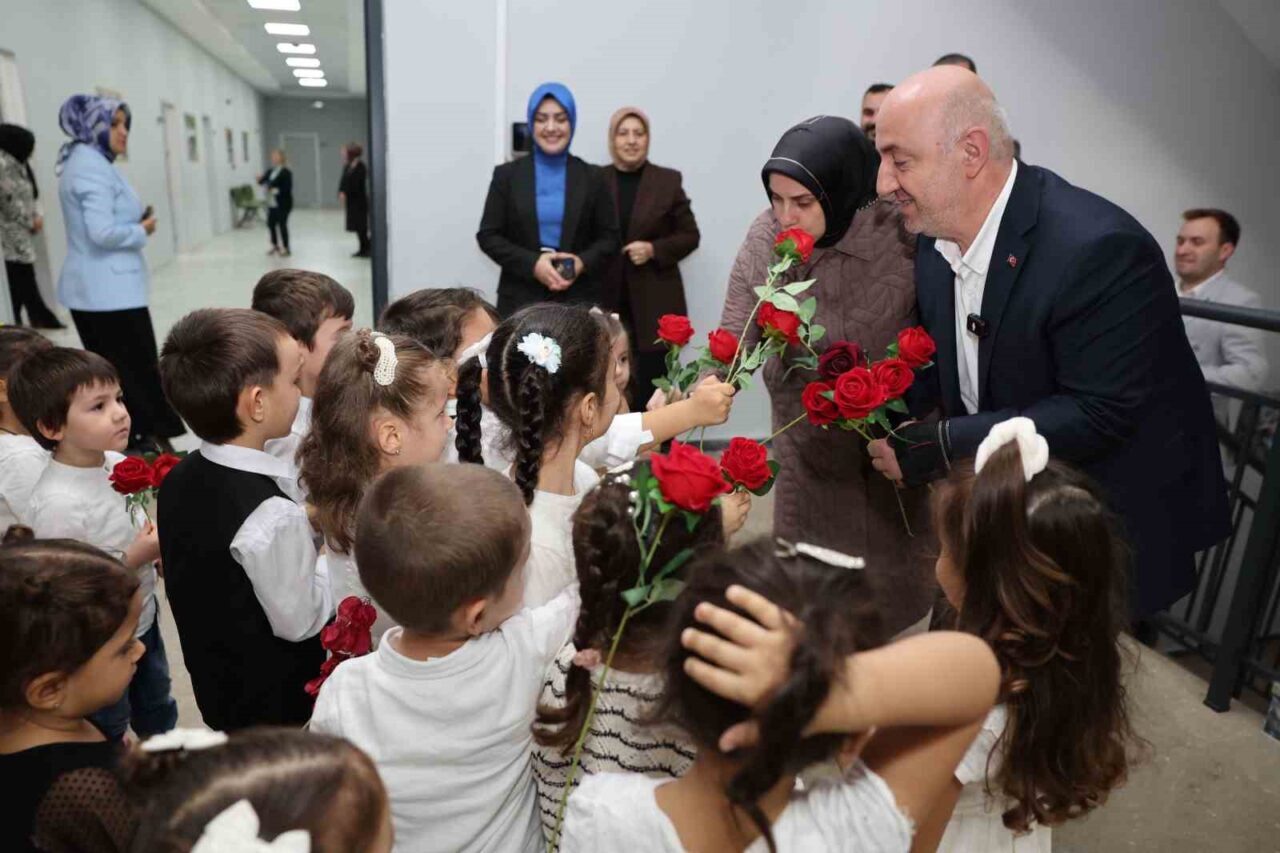 Darıca Belediyesi'nin Kişisel Gelişim ve Çocuk Eğitim Merkezleri (KİGEM), annelerin