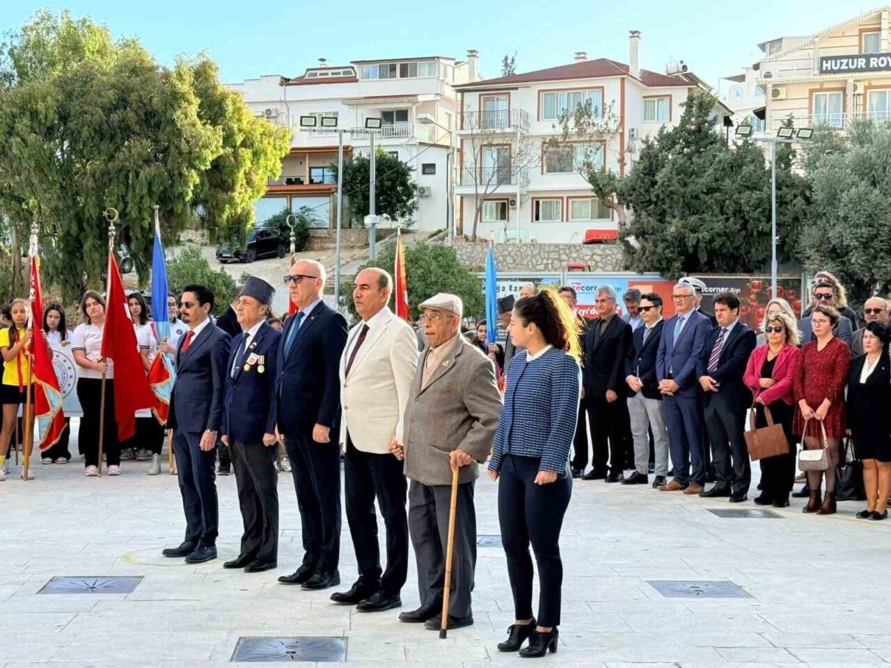 Datça’da 24 Kasım Öğretmenler Günü çeşitli etkinliklerle kutlandı. Törenler, Atatürk