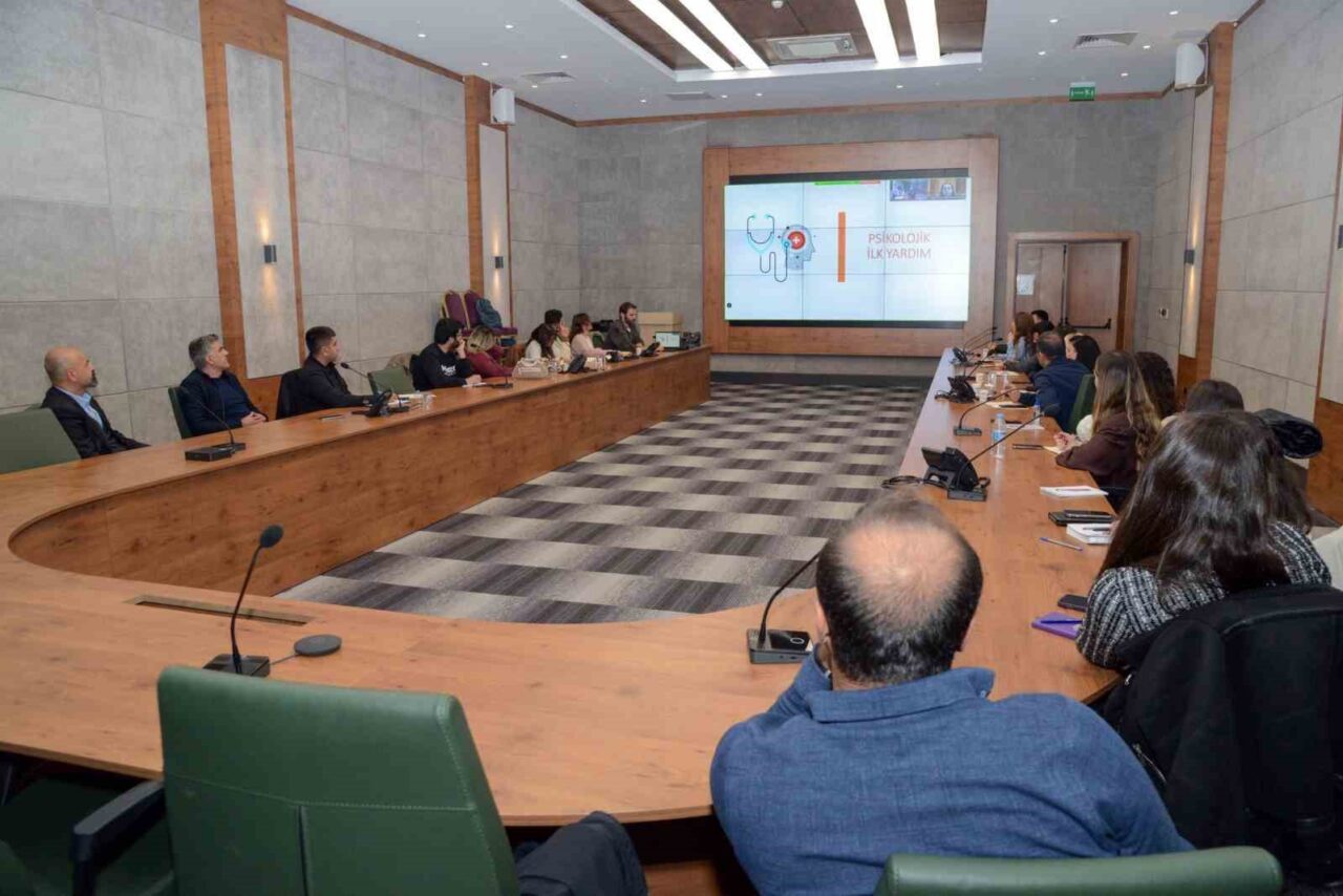 Diyarbakır Büyükşehir Belediyesi, personeline kriz anlarında etkili müdahale yapabilmesi için