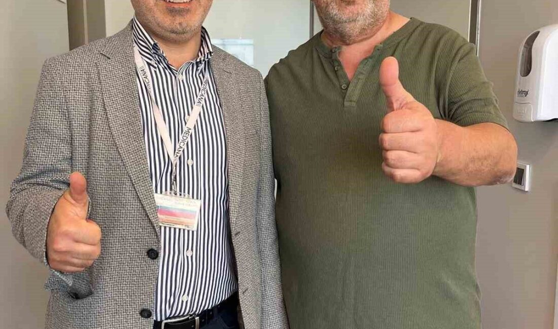 Kütahya'da yaşayan 57 yaşındaki Eyüp Edin, trigeminal nevralji nedeniyle şiddetli