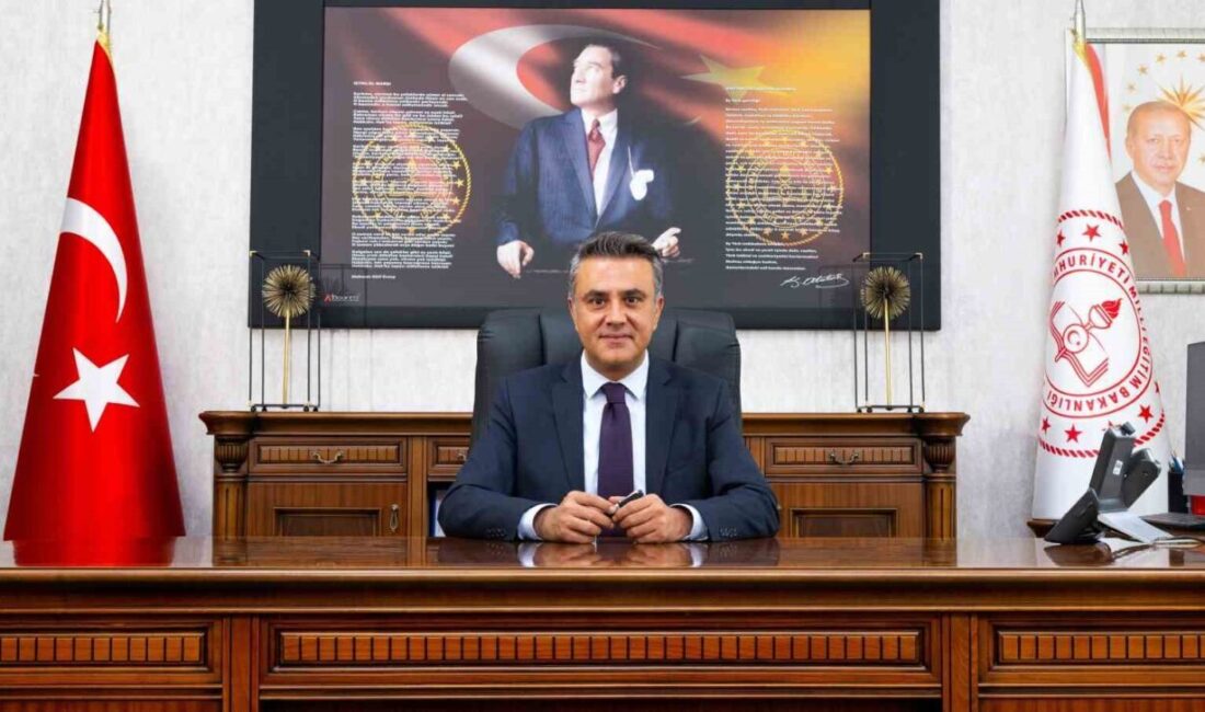 Denizli İl Milli Eğitim Müdürü Emre Çalışkan, 24 Kasım Öğretmenler