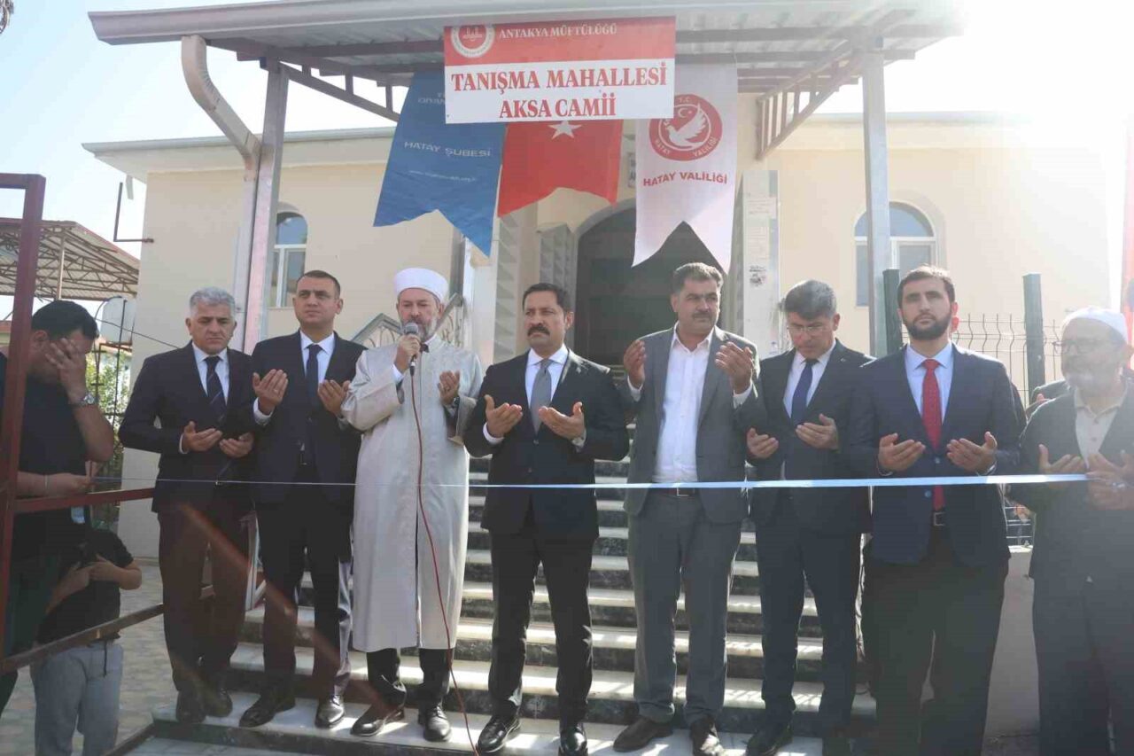 Hatay'da deprem sonrası inşa edilen 107. cami olan Aksa Camii,