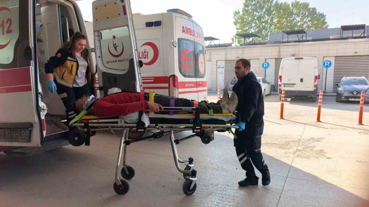 Bursa'nın İnegöl ilçesinde, İbrahim K. (25) yönetimindeki geri dönüşüm yüklü