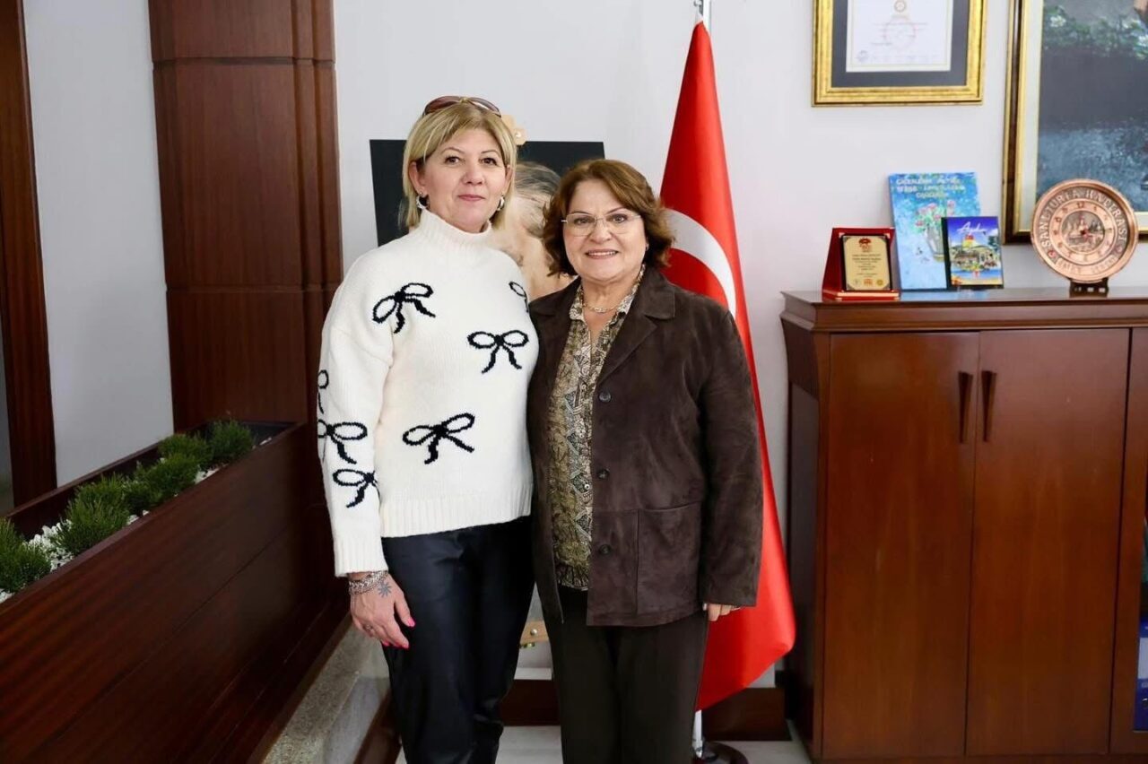 Didim Belediyesi, sokak hayvanlarının yaşam koşullarını iyileştirmek için sivil toplum