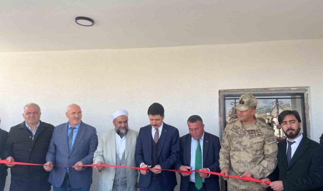 Digor’da Yeni Bir Kültürel Merkez Hizmete Girdi Kars'ın Digor ilçesi Şirinköy'de gerçekleştirilen açılışla "Çok Amaçlı Kültür Evi"