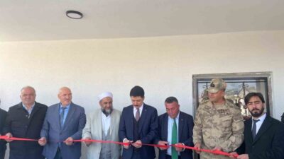 Kars'ın Digor ilçesi Şirinköy'de gerçekleştirilen açılışla "Çok Amaçlı Kültür Evi"