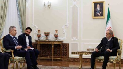 Dışişleri Bakanı Hakan Fidan, İran Cumhurbaşkanı Mesud Pezeşkiyan ile görüştü.