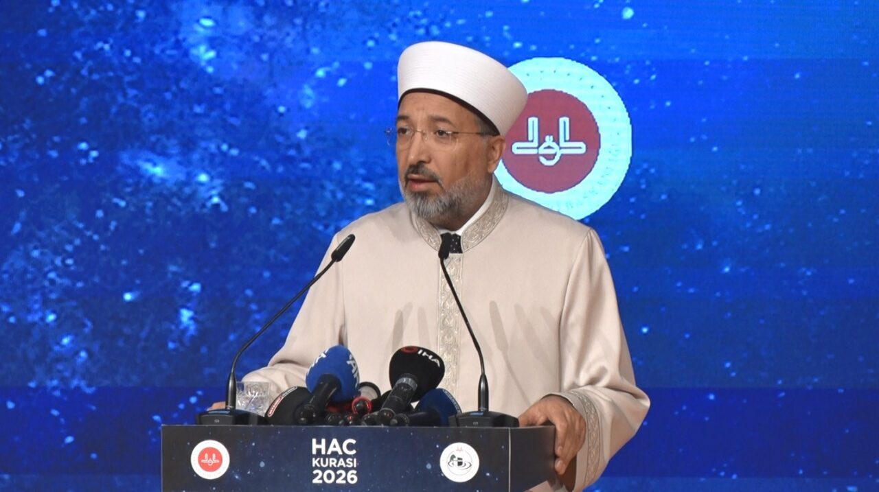 Diyanet İşleri Başkanı Safi Arpaguş, 2026 yılı Hac Kura Töreni'nde,