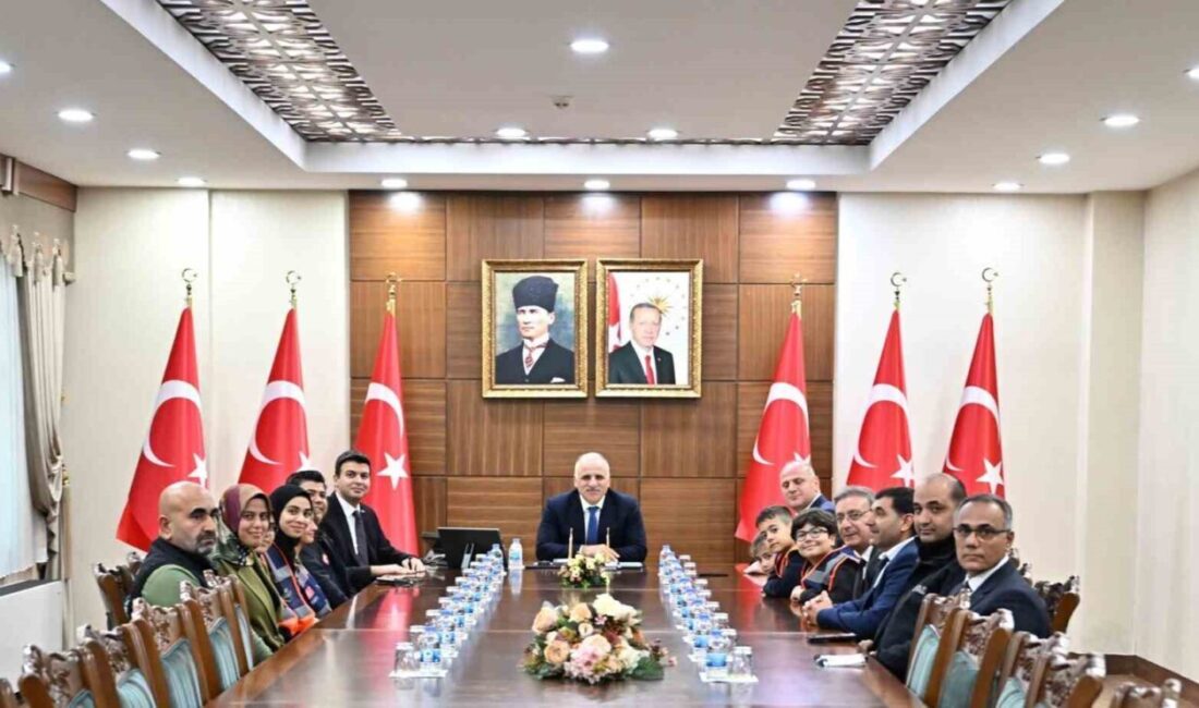 Diyarbakır’da "Yaraları Birlikte Saralım-Diyarbakır’dan Gazze’ye Yardım Kampanyası" kapsamında 24 milyon