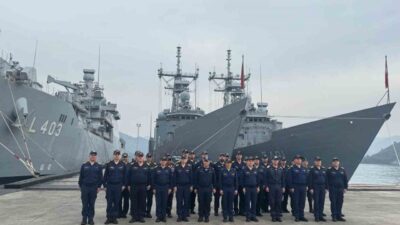 Türkiye, Doğu Akdeniz-2025 Tatbikatı'nı başlattı. Önemli askeri yetkililerin katıldığı brifingde,