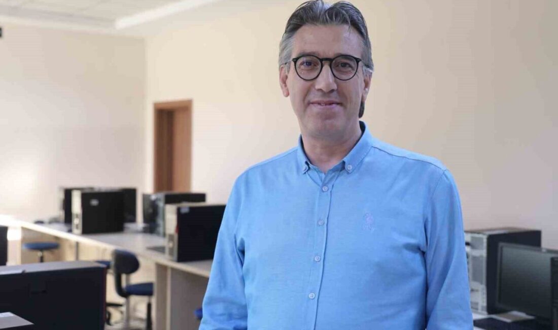 Uzmanlar, dolandırıcıların emeklilere yönelik banka promosyonu vaadiyle sahte linkler gönderdiğine