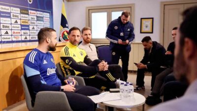Fenerbahçe Teknik Direktörü Domenico Tedesco, takımın performansındaki artışın tüm staffın