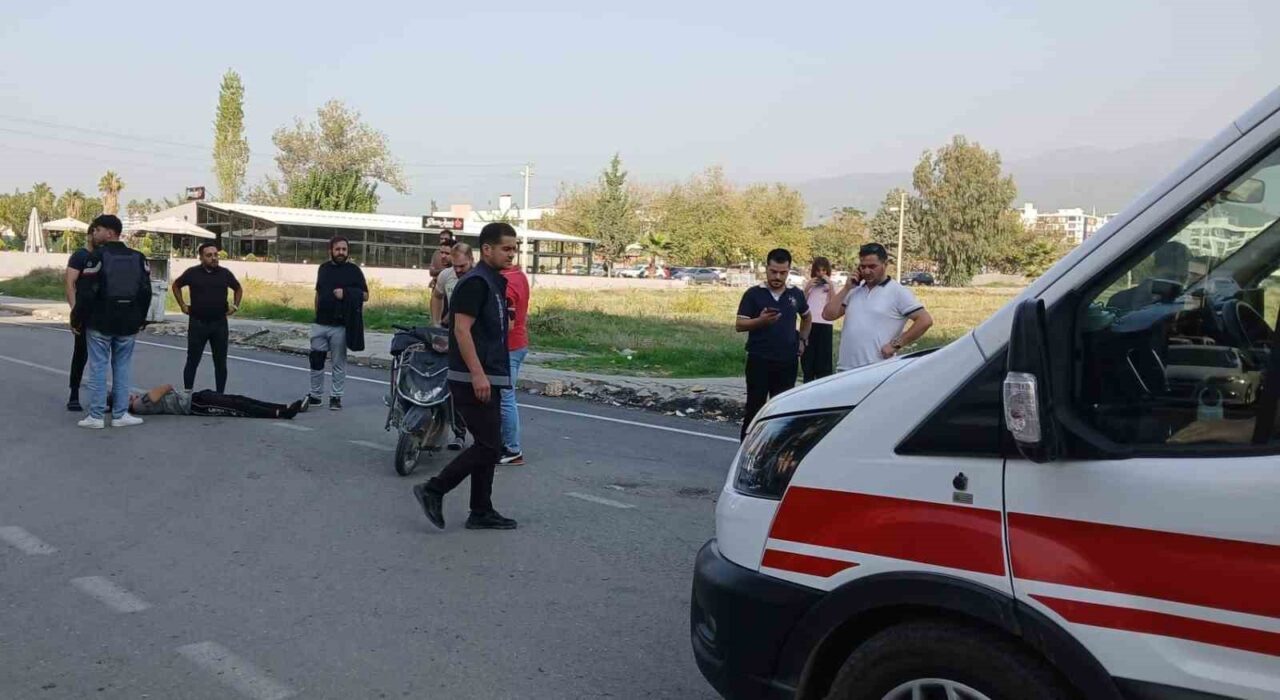 Hatay'ın Dörtyol ilçesinde iki motosikletin çarpışması sonucu sürücüler yaralandı. Olay