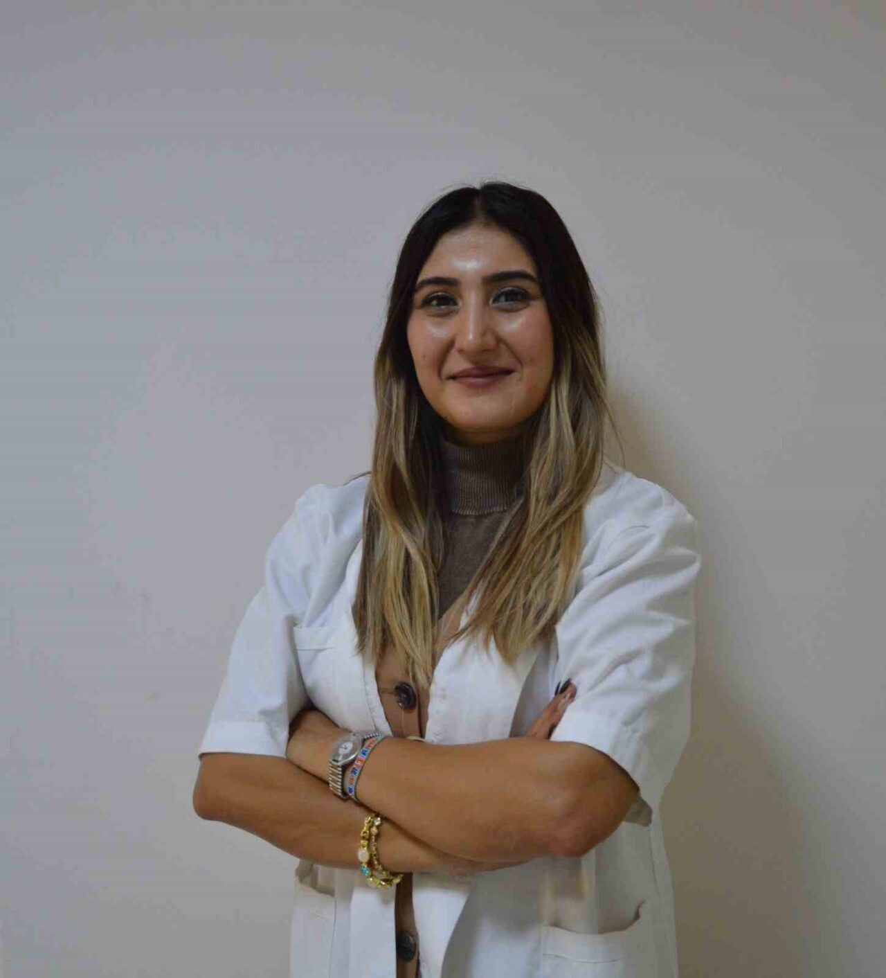 Uşak Eğitim ve Araştırma Hastanesi'nden Dr. Öğr. Üyesi Şerife Demir