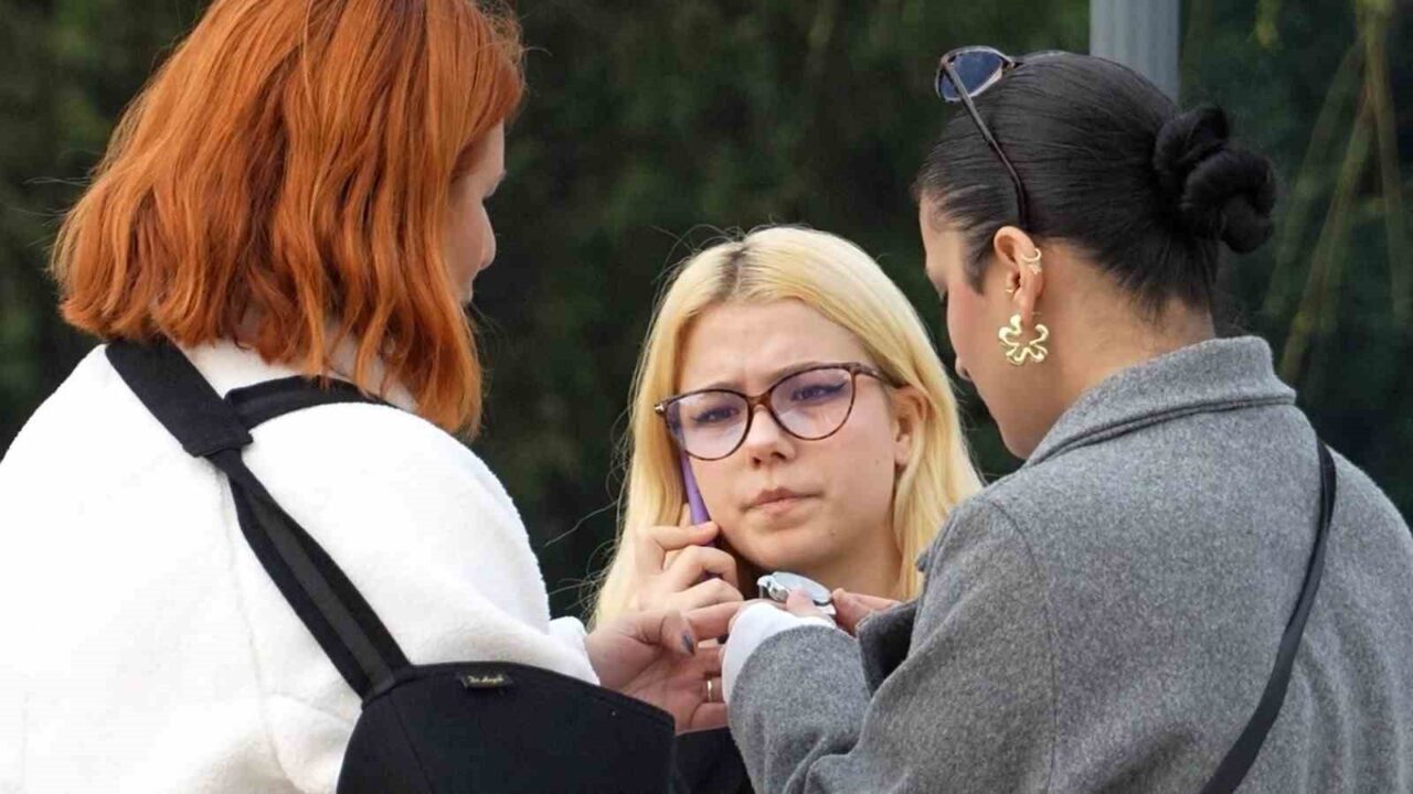 Düzce Belediyesi, Gazi Mustafa Kemal Atatürk'ün ölüm yıl dönümünde Anıt