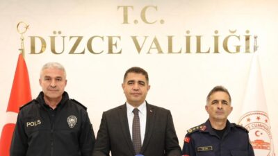 Düzce Valisi Selçuk Aslan, ildeki asayiş toplantısında suç oranlarının %10
