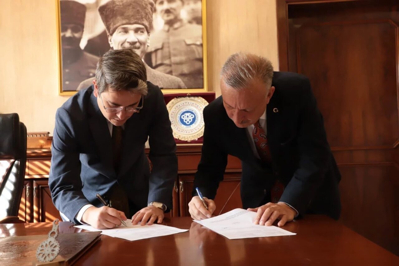 Rektör Levent, Erzincan’daki Kalaycı Konağı’nda İncelemelerde Bulundu ve Üniversiteye Böyle Tahsis Edildi