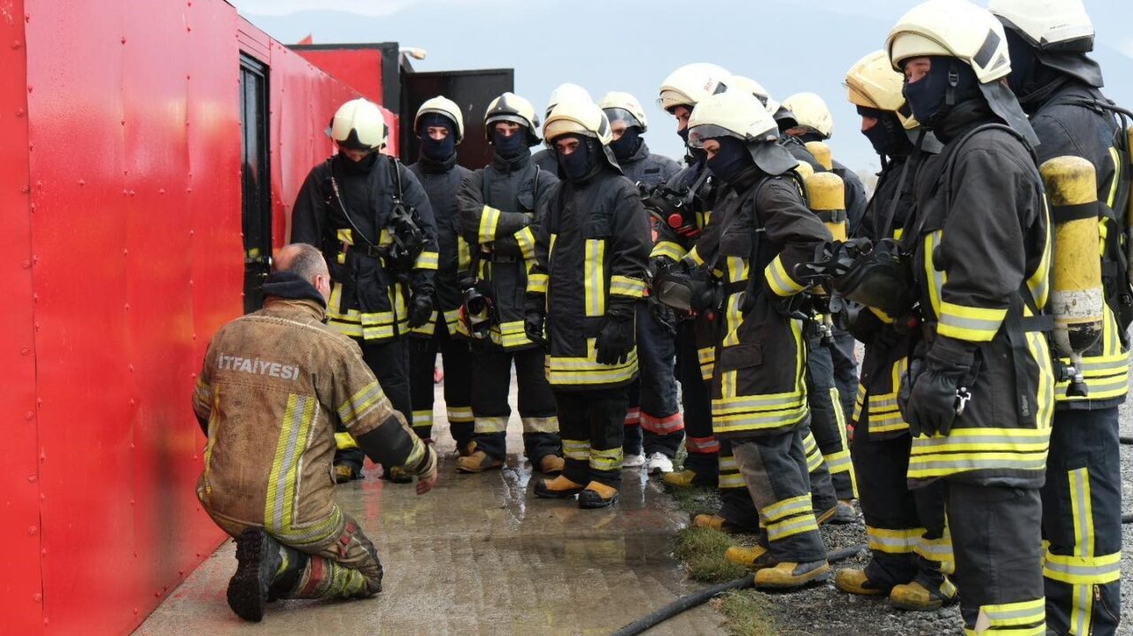 Erzincan Binali Yıldırım Üniversitesi Üzümlü Meslek Yüksekokulu Sivil Savunma ve