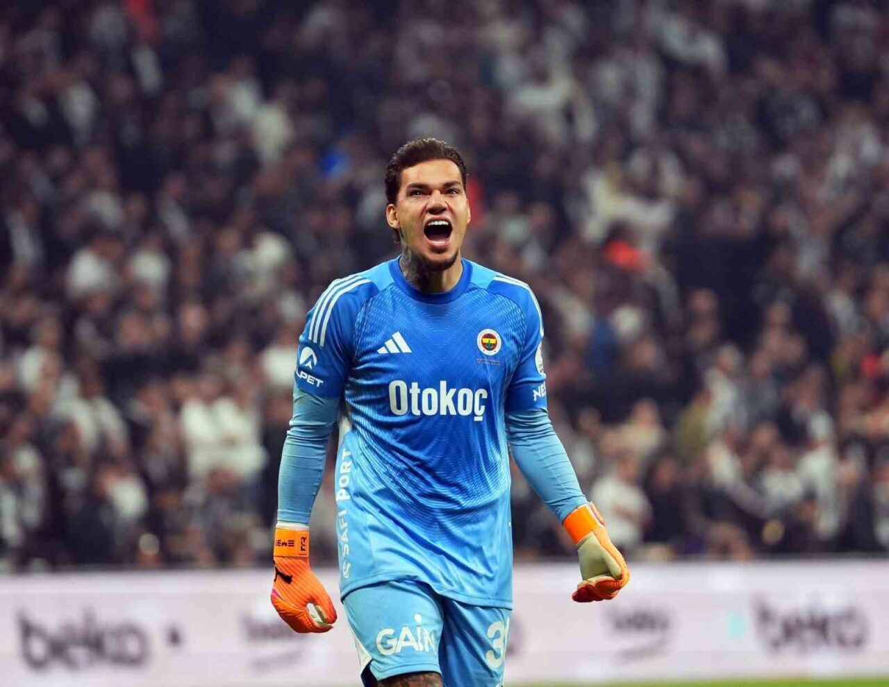 Fenerbahçe kalecisi Ederson, Brezilya Milli Takımı'na davet edildi. Teknik direktör