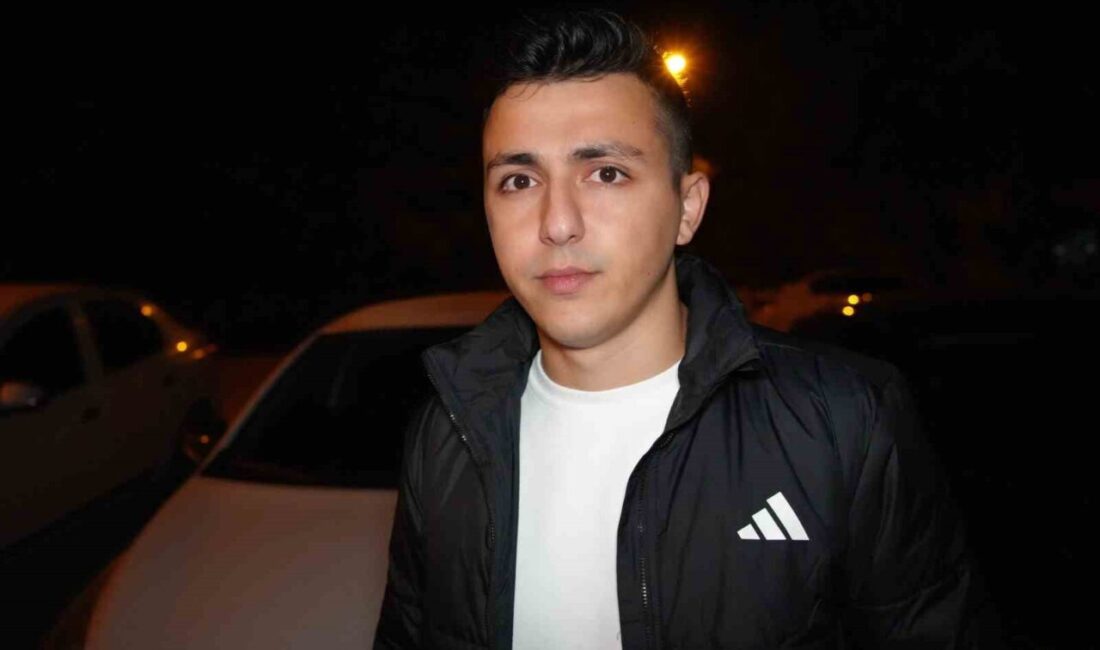 Edirne’deki Bozuk Yollar Sürücüler İçin Tehdit Oluşturuyor, Şikayetler Artıyor Edirne’de sürücüler, yolda bulunan çukurlar nedeniyle maddi zarara uğradıklarını ve