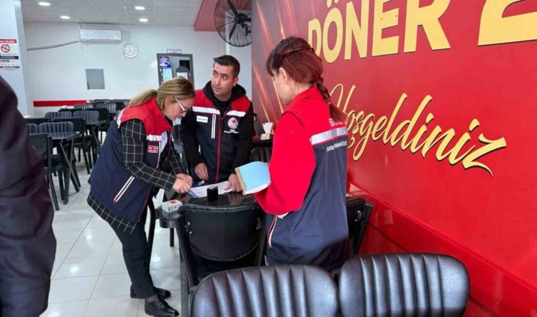 Edirne'nin İpsala ilçesinde, Tarım ve Orman Müdürlüğü ile zabıta ekipleri,