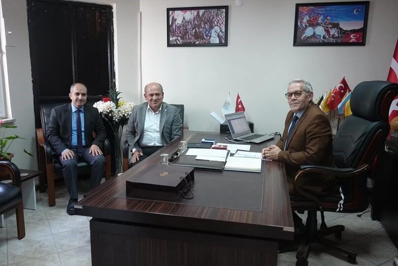 Edremit Ticaret Odası Başkanı Ahmet Çetin ve Genel Sekreter Recep