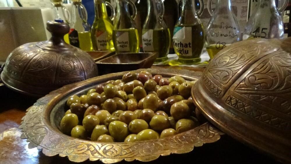 Edremit Zeytinyağı ve Yeşil Çizik Zeytini İçin Coğrafi İşaret Başvuru Tarihleri Belirlendi Edremit Ticaret Odası, "Edremit Zeytinyağı" ve "Edremit Körfezi Yeşil Çizik