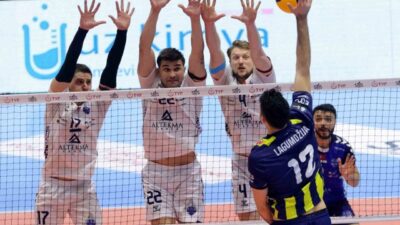 Efeler Ligi'nde Altekma, Fenerbahçe’ye 3-1 yenildi. İzmir’deki mücadelede setler 25-20,