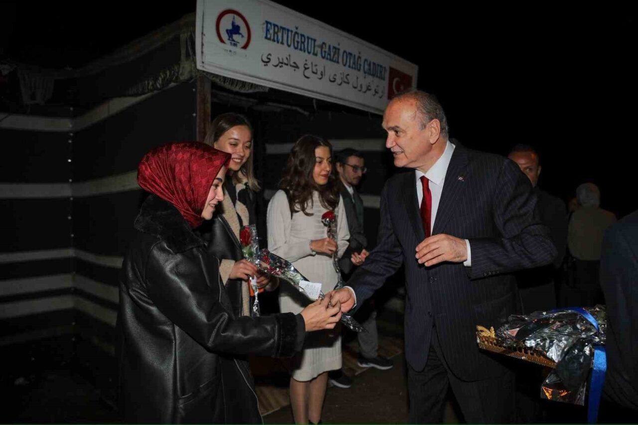 Düzce’de 24 Kasım Öğretmenler Günü Kutlaması: Eğitim Camiası Buluştu