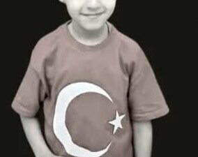 Düzce'nin Aziziye Mahallesi'nde, Aziziye İlkokulu 2. sınıf öğrencisi Musab Kovan,