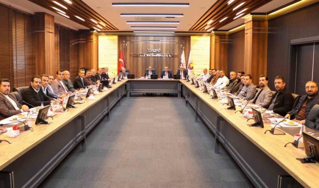 Elazığ TSO, Kasım Ayı Meclis Toplantısında Ekonomik Gelişmeler Üzerine Değerlendirmelerde Bulundu Elazığ Ticaret ve Sanayi Odası, Meclis Başkanı Sedat Karataş liderliğinde