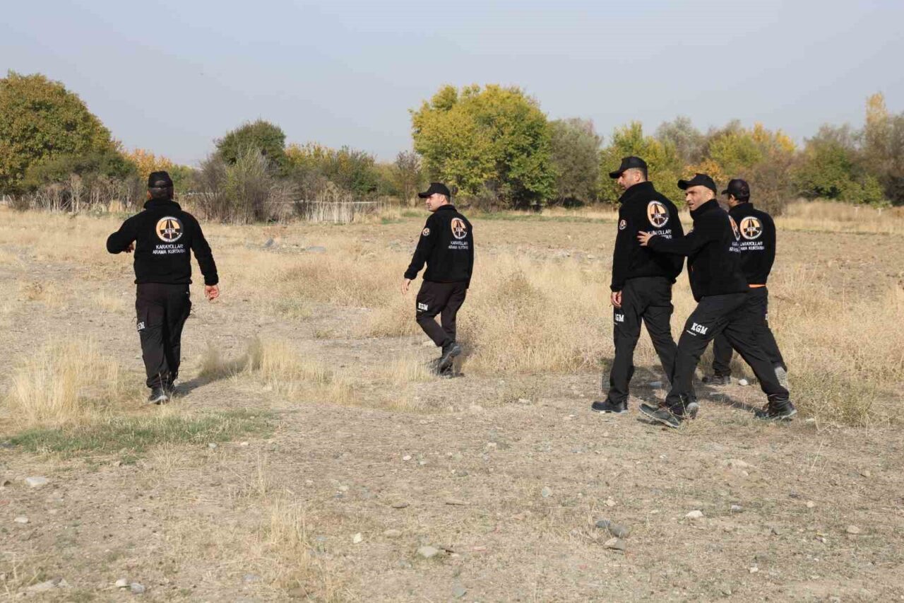 Elazığ’da kaybolan otizmli çocuk için arama faaliyetleri 3’üncü gününde hız kesmeden devam ediyor