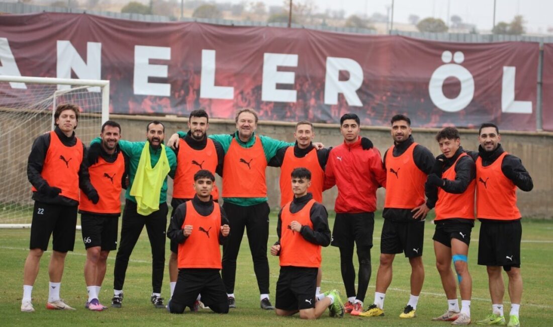 TFF 2. Lig Beyaz Grup'un 13. haftasında Elazığspor, Beykoz Anadoluspor