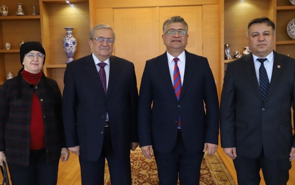 Kütahya Tavşanlı'da uzun yıllar eğitim alanında hizmet veren emekli Milli