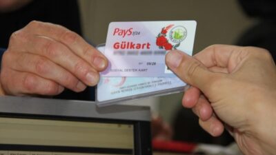 Sivas Belediyesi, dar gelirli emeklilere verdiği 2.000 TL'lik nakit desteğini