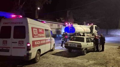 Emet ilçesinde H.T. yönetimindeki aracın benzin hortumundan kaynaklanan yangın, Emet