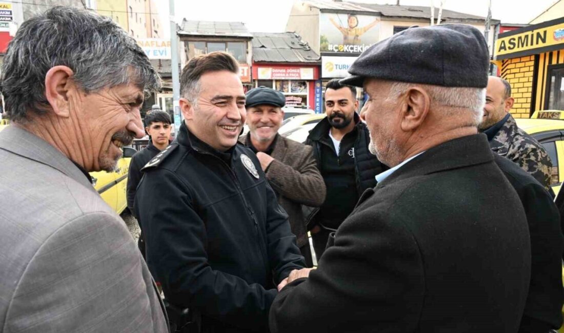 Ağrı İl Emniyet Müdürü Göksel Önder, Esnaf ve Vatandaşlarla Bir Araya Gelerek Güvenlik Taleplerini Dinledi Ağrı İl Emniyet Müdürü Göksel Önder, 29 Ekim ve Eski