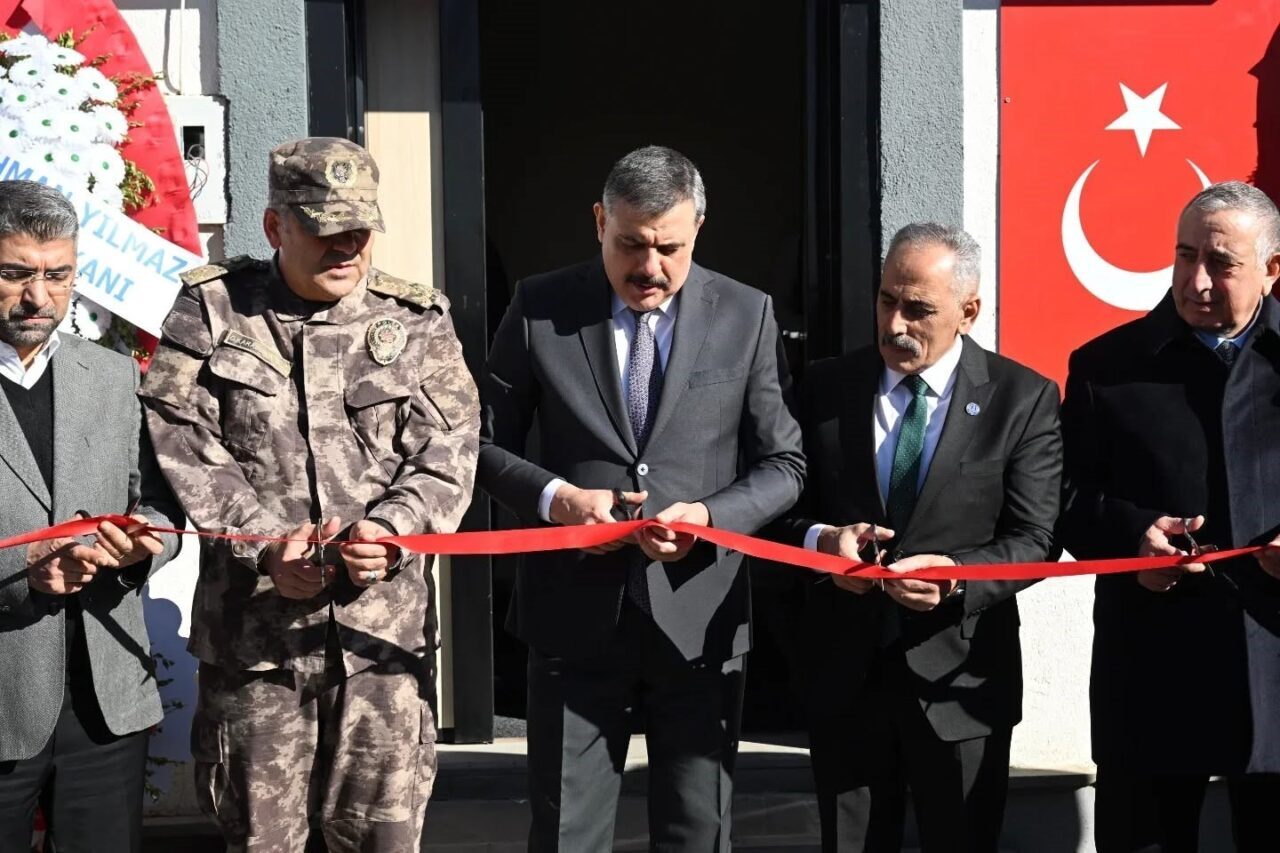 Erzurum'da, Emniyet Teşkilatı Vazife Malulü ve Şehit Aileleri Vakfı'nın yeni